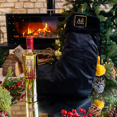 Au Vodka Christmas Edition 70cl & Christmas Stocking