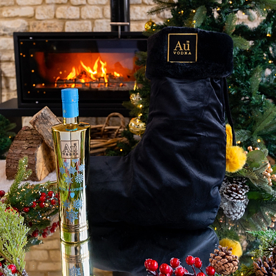 Au Vodka Christmas Edition 70cl & Christmas Stocking