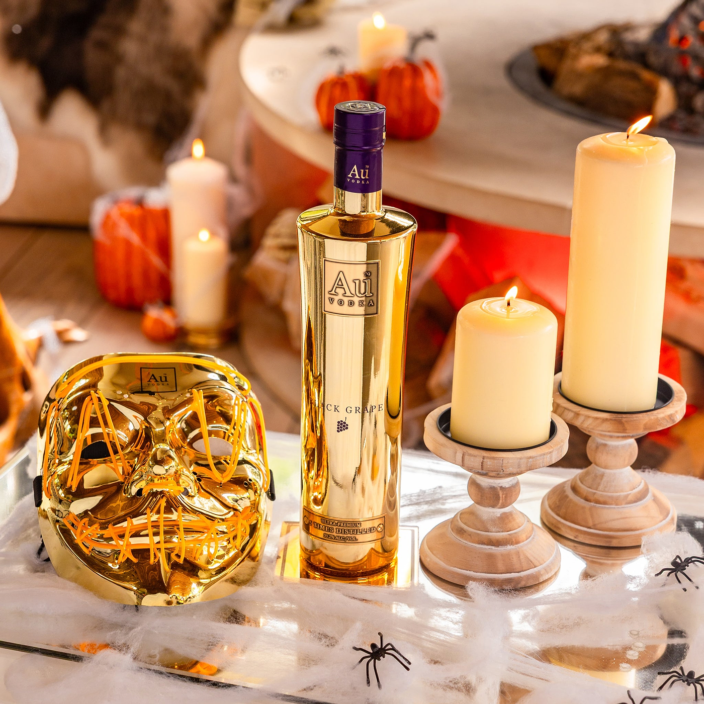 Au Vodka 70cl & LED Gold Mask