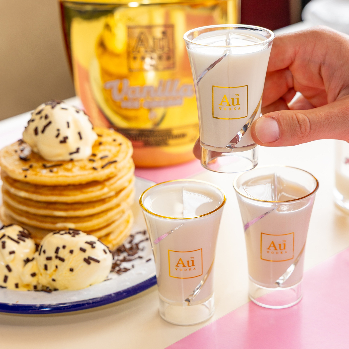 Au Vodka Milkshake Duo + FREE Glass