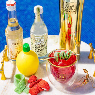 Au Vodka Strawberry Burst & FREE Elderflower Fizz Cocktail Box