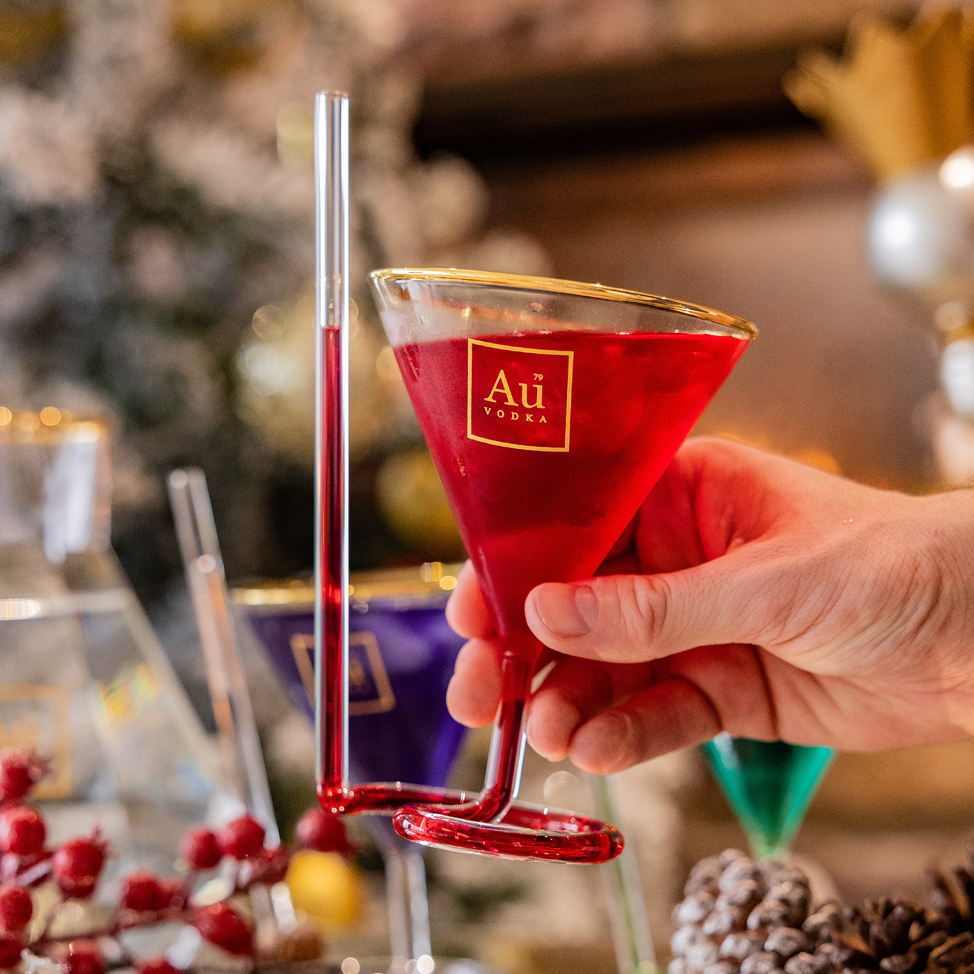 Au Vodka Red Cherry 70cl & Any Glass