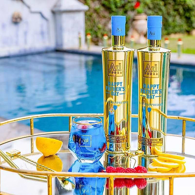 Limited Edition Au Vodka Father's Day 70cl - Blue Raspberry - Au Vodka