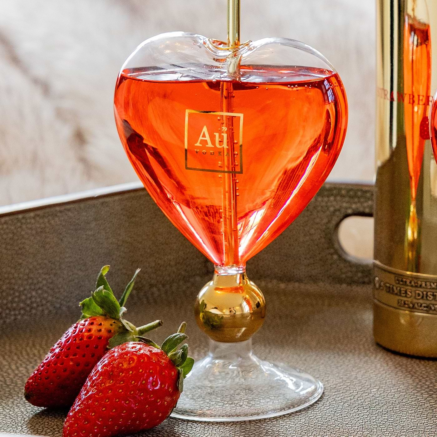 Au Vodka Heart Glass