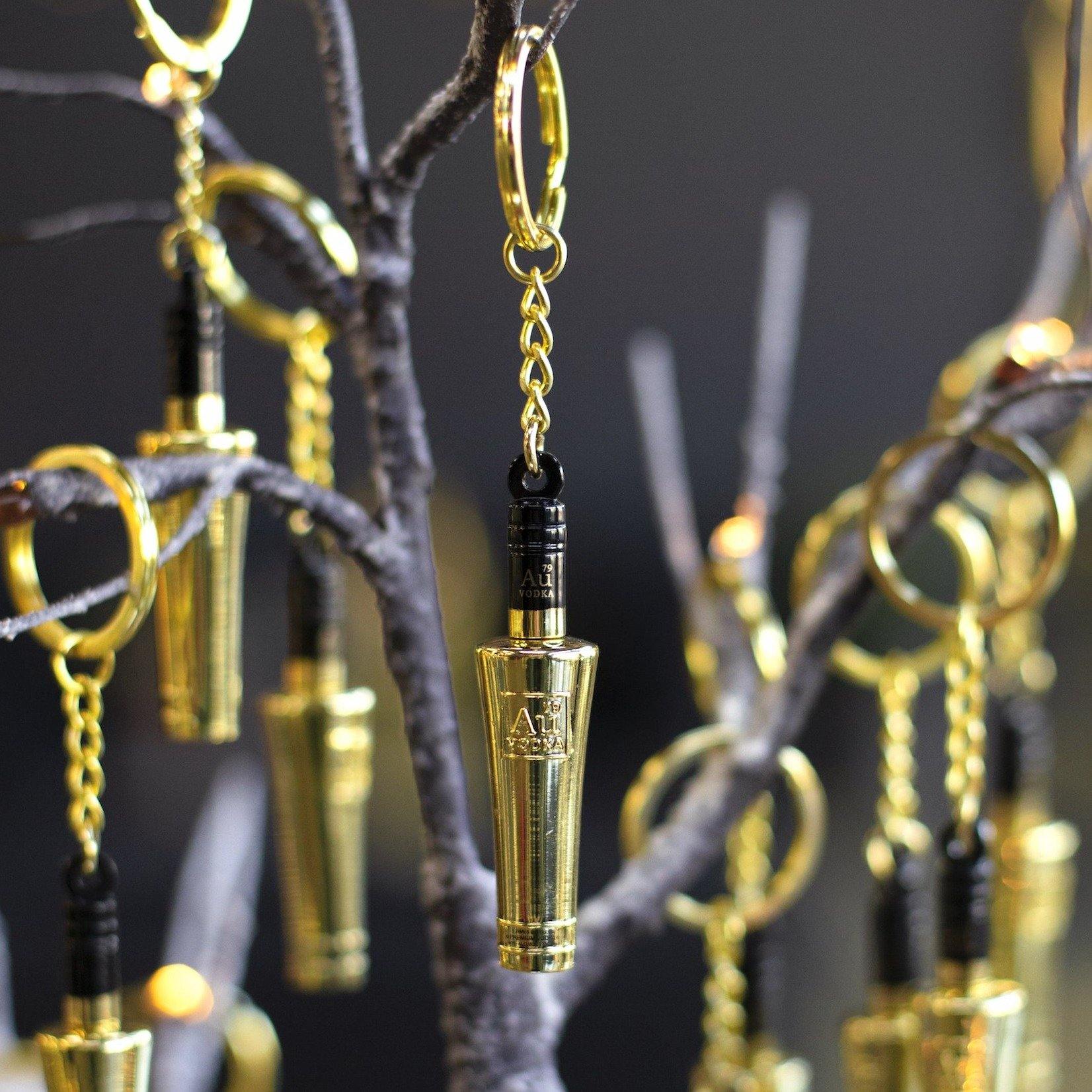 Miniature Au Vodka Gold Bottle, 3D keyring with gold chain - Au Vodka