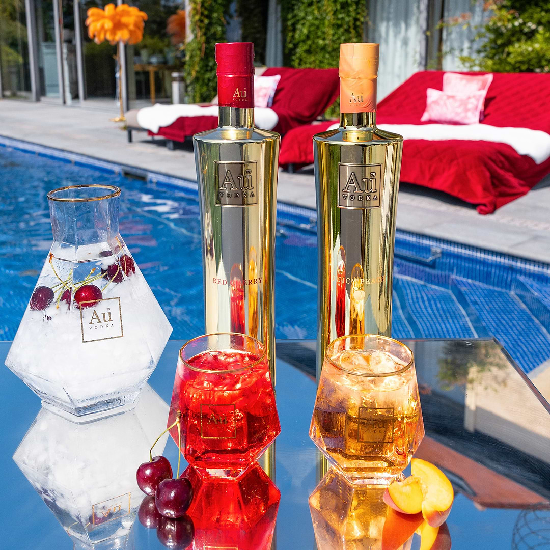 Au Vodka 2 Bottle Bundle & 2 FREE Diamond Cut Glasses