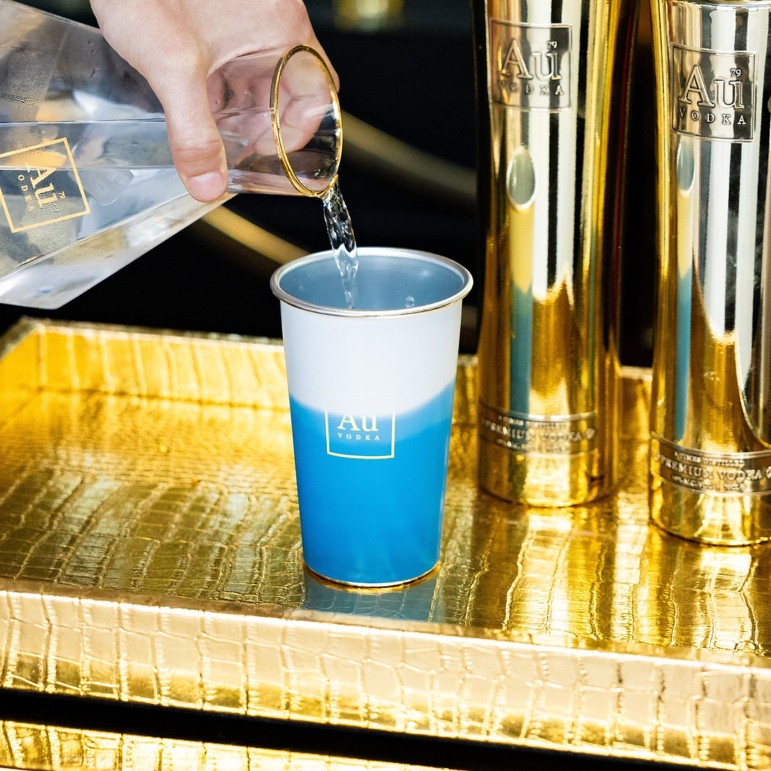 Au Vodka Color Changing Cup 7