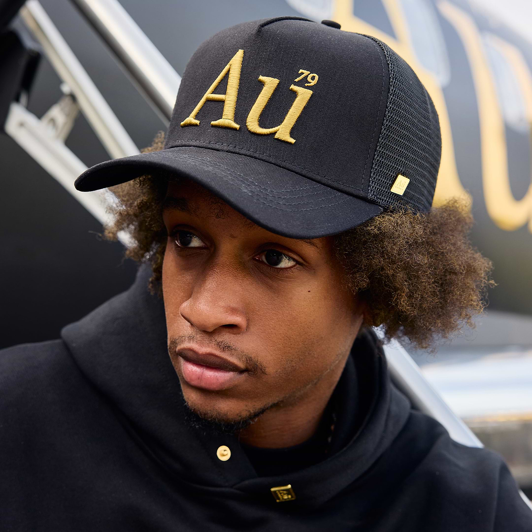 Au Signature Cap - Black/Gold