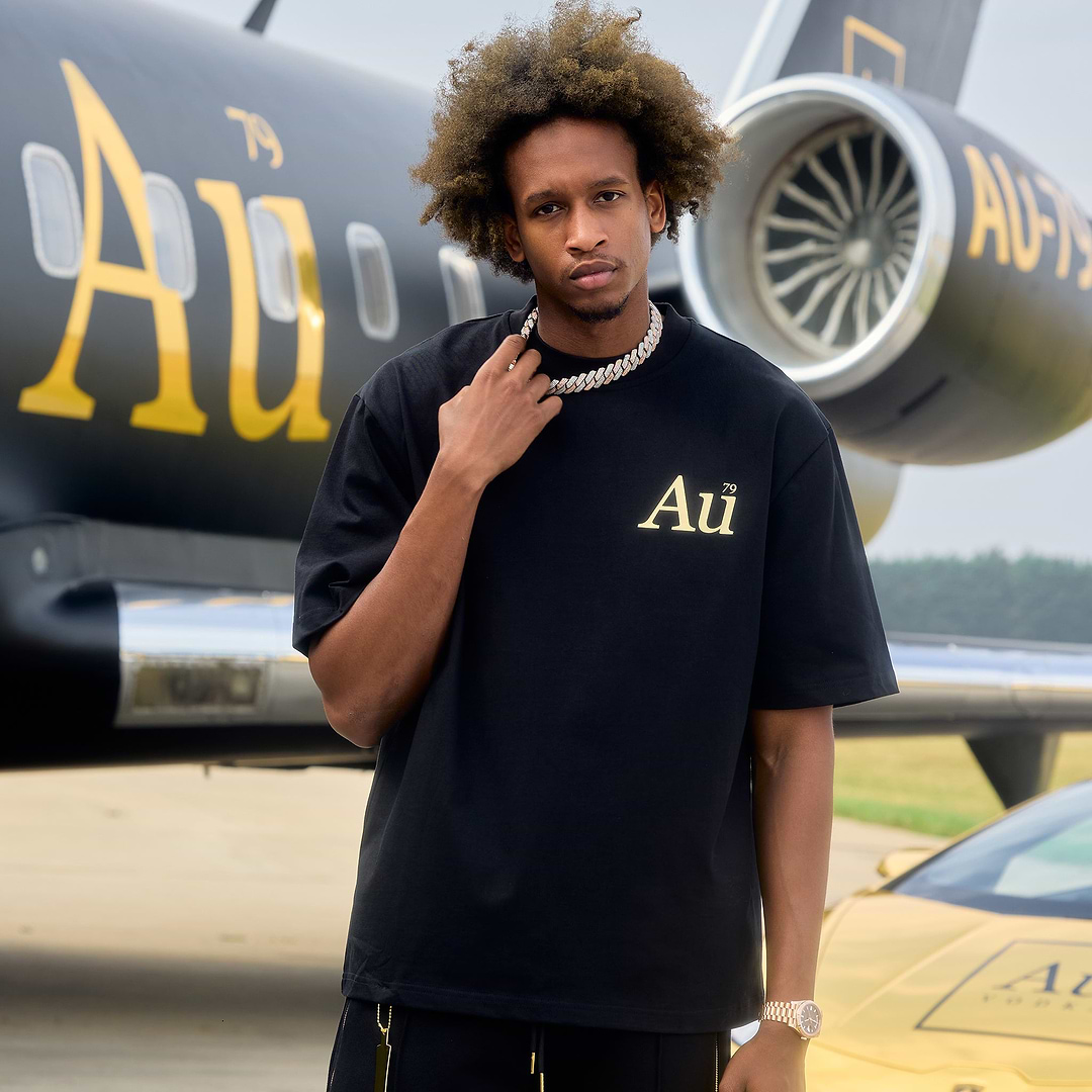 Au Signature T-Shirt -  Black