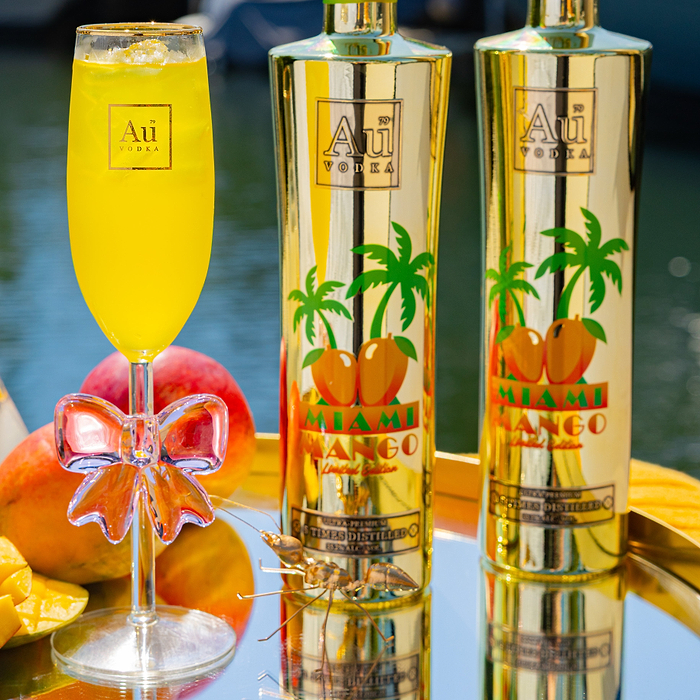 Au Vodka Miami Mango & Ribbon Glass