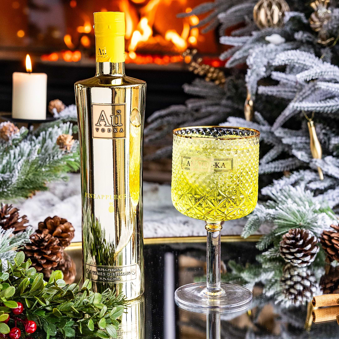 Bottle & Crystal Cocktail Glass