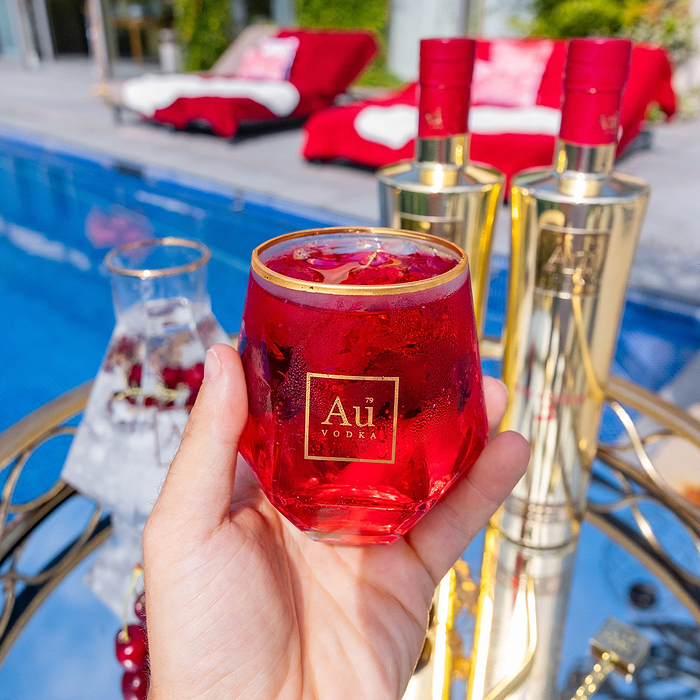 Au Vodka Red Cherry Cocktail Cans 24 Pack & Diamond Cut Glass