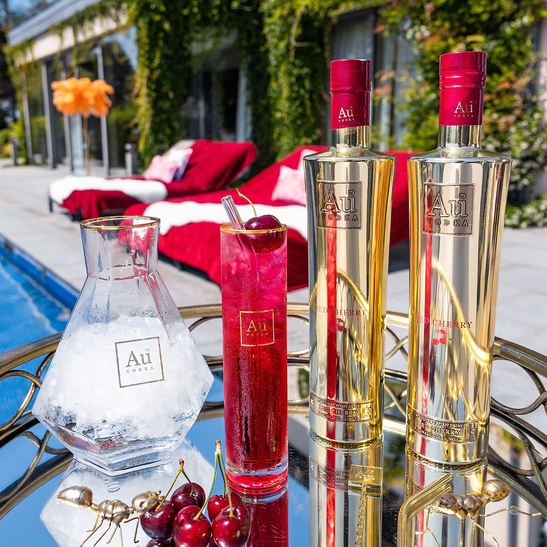 Au Vodka 750ml & Highrise Glass