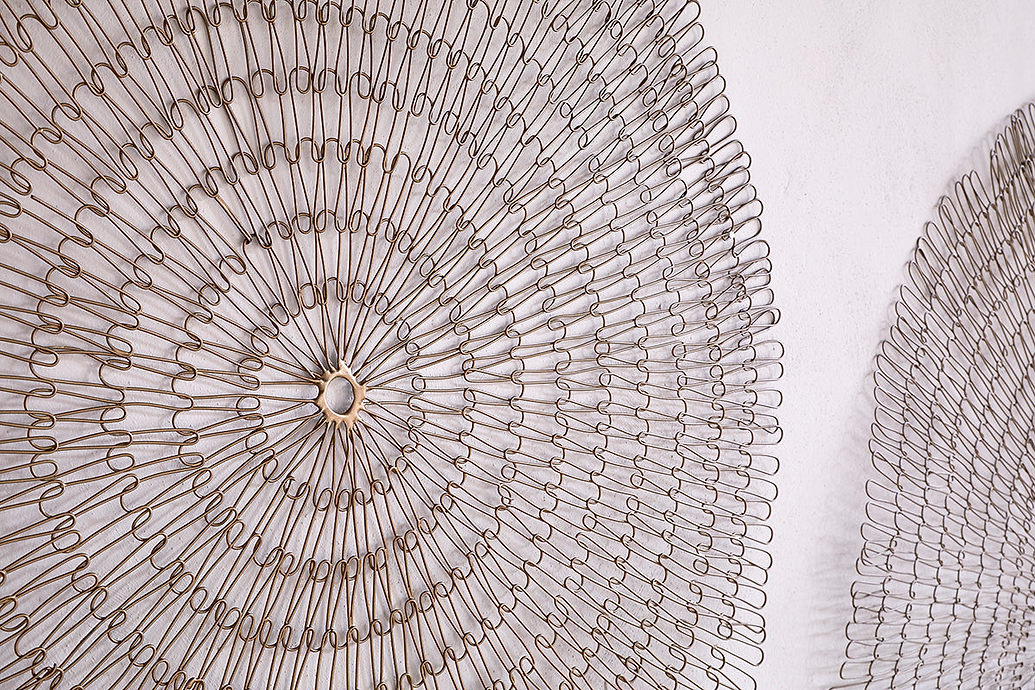 Rayan Wire Wall Art - Antique Brass
