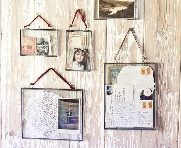 Zinc hanging frames on a wall