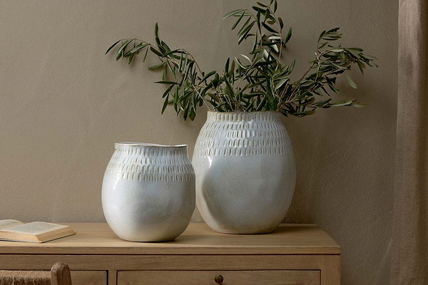 Anjuna Reactive Glaze Ceramic Vase - Off White