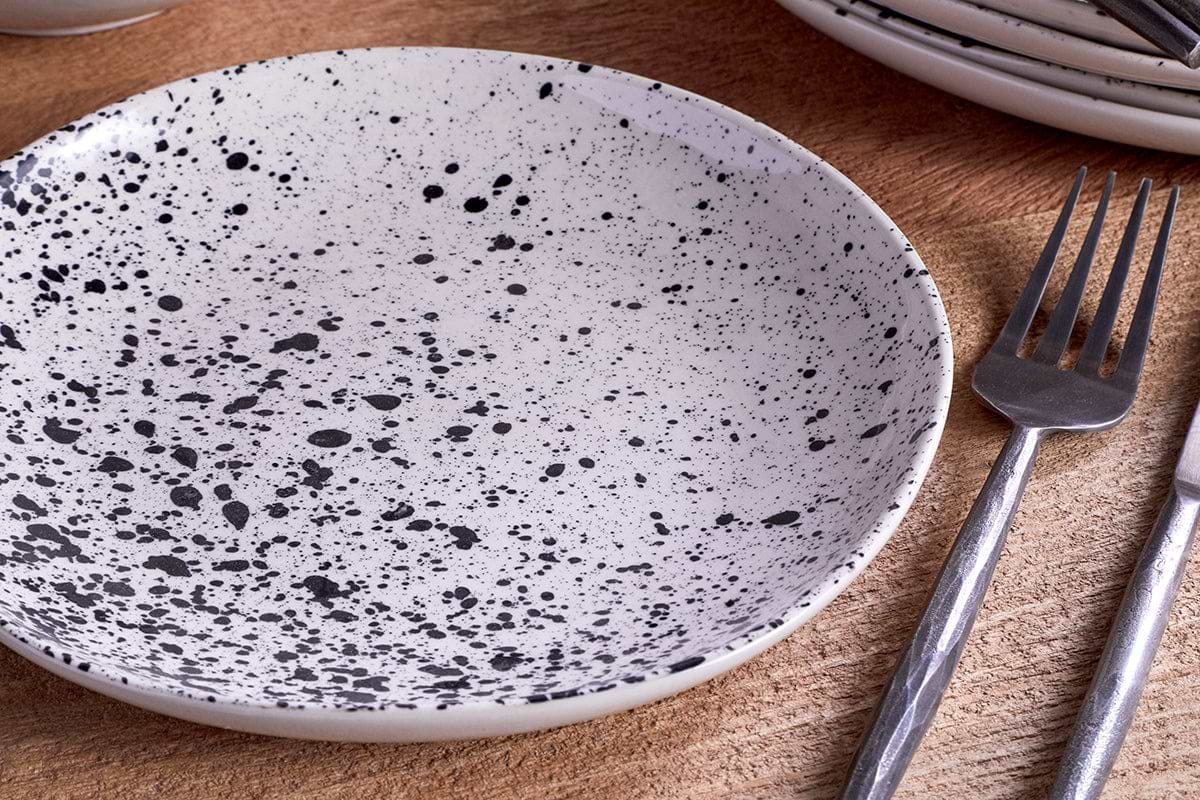 Ama Splatter Dinnerware Set - (Set of 12)-nkuku