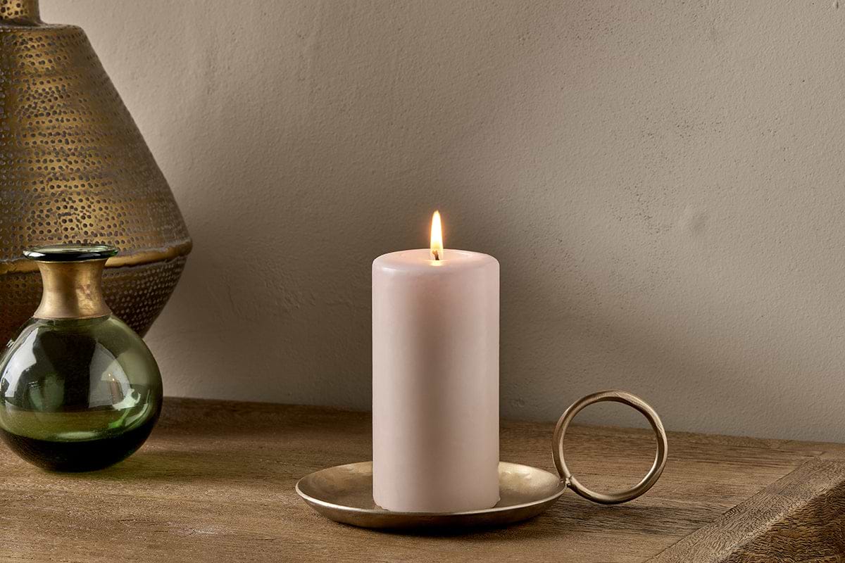 Dimali Metal Candle Holder with Handle - Antique Brass – nkuku