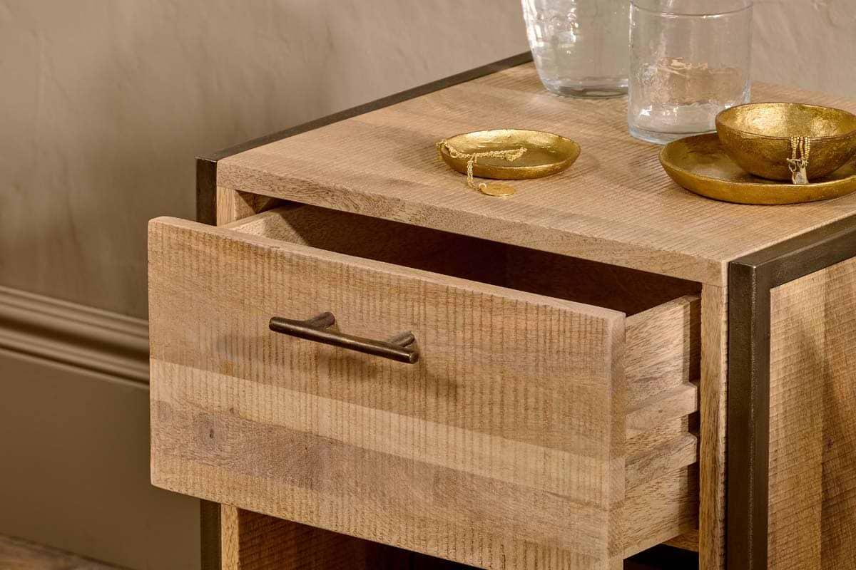 Dasai Mango Wood Bedside Table-nkuku