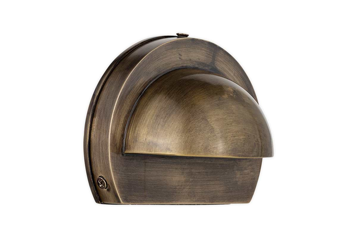 Datu Outdoor Wall Lamp - Antique Brass-nkuku