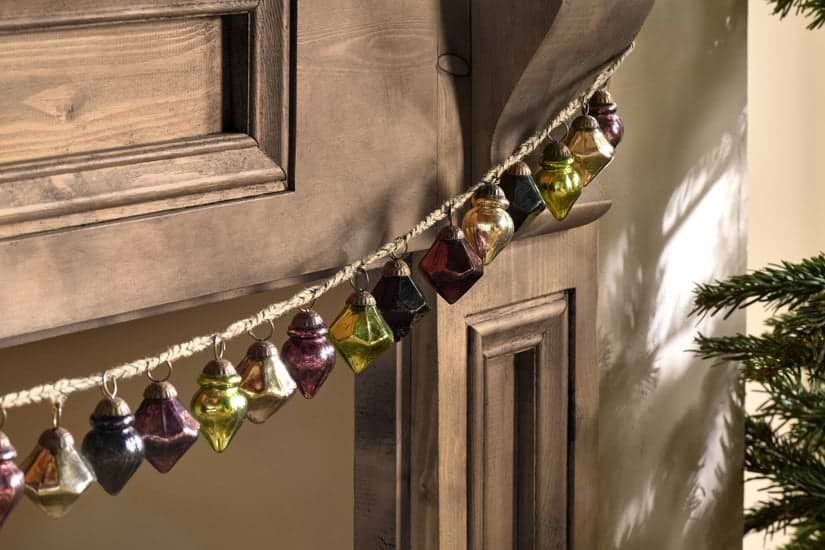 Ekiti Bauble Garland - Mixed Colour-nkuku