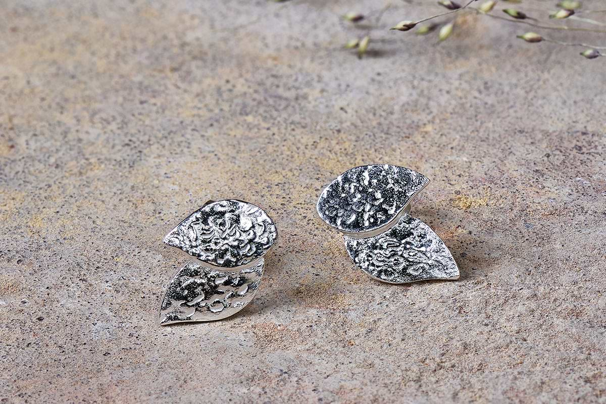 Elina Double Leaf Earrings - Silver-nkuku