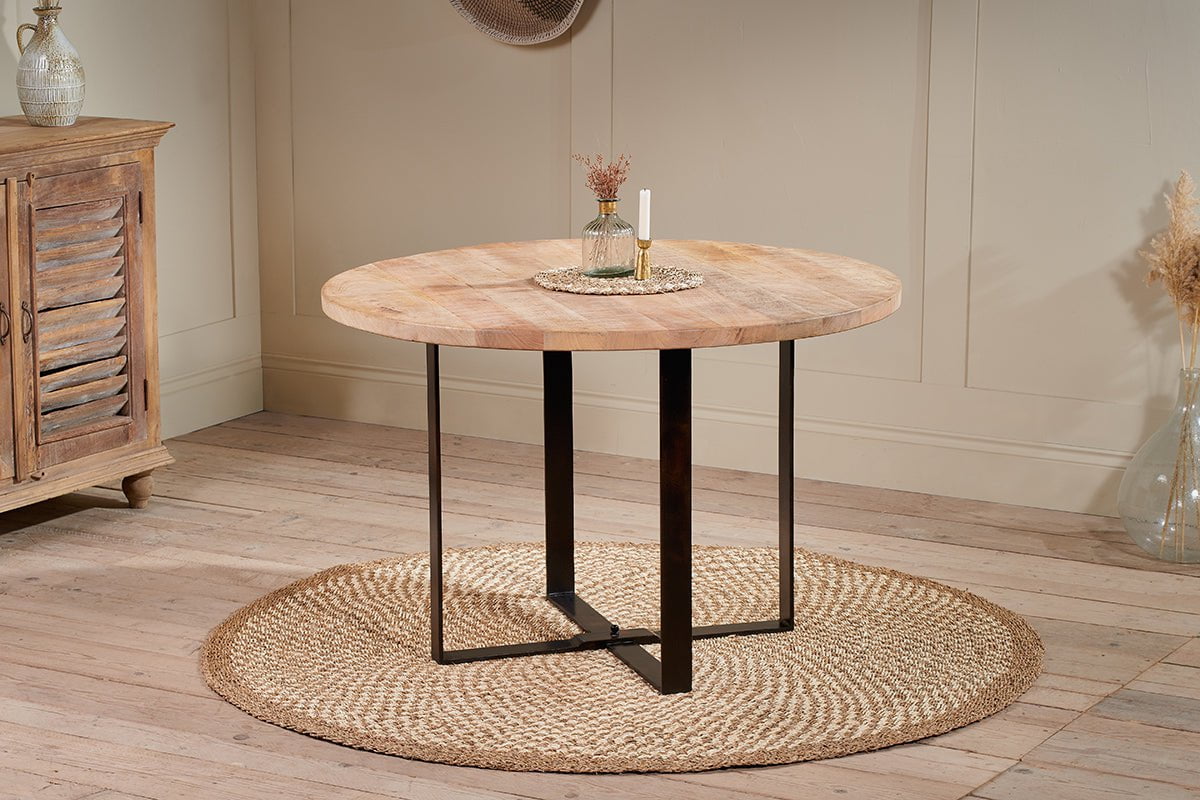 Fia Mango Wood Round Dining Table-nkuku