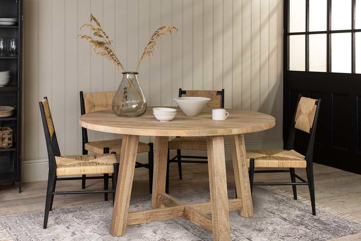 Indali Mango Wood Round Dining Table - Large