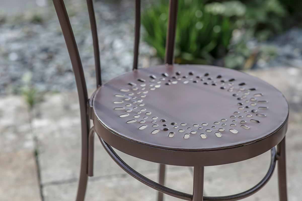 Jeavika Iron Outdoor Bistro Chair  - Black