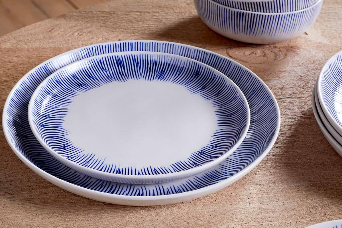 Karuma Dinnerware Set - Blue & White (Set of 12)