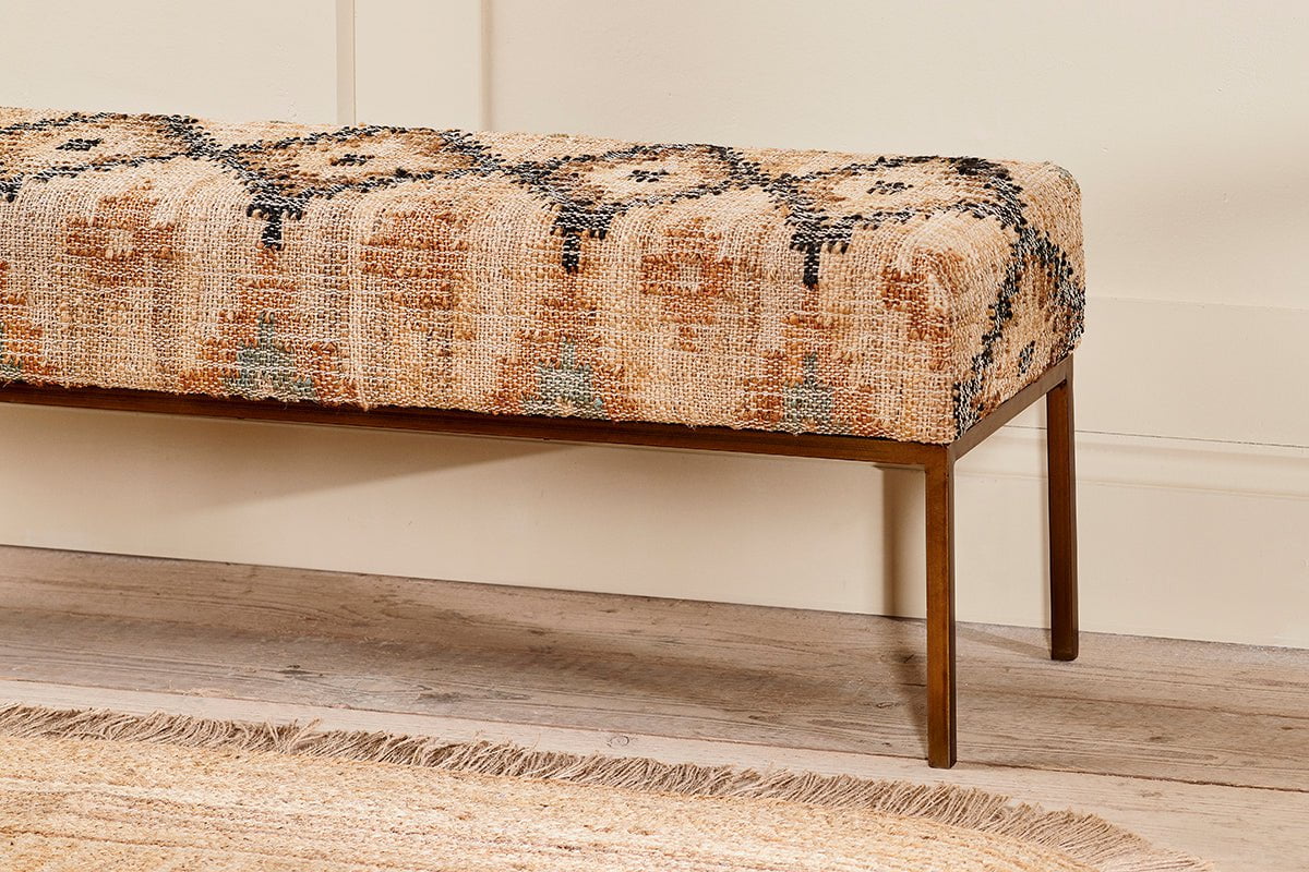 Kesu Kilim & Iron Bench-nkuku