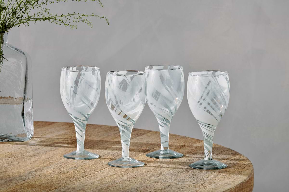 Lohara Wine Glass - White (Set of 4)