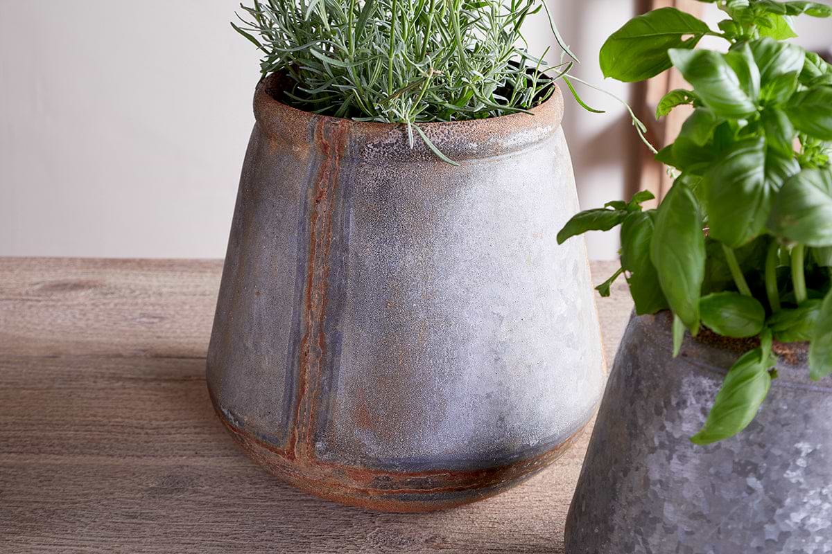 Mamba Outdoor Planter - Aged Zinc-nkuku