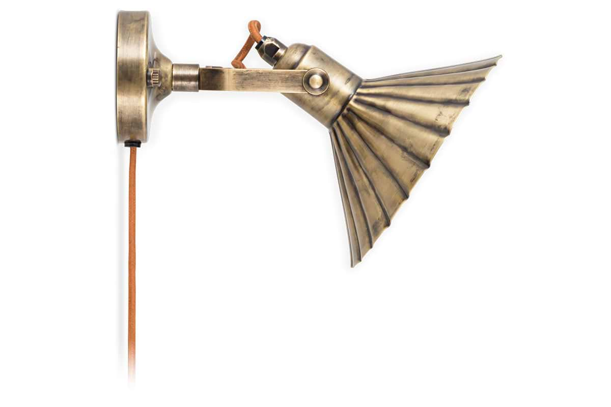 Moti Wall Lamp - Antique Brass-nkuku