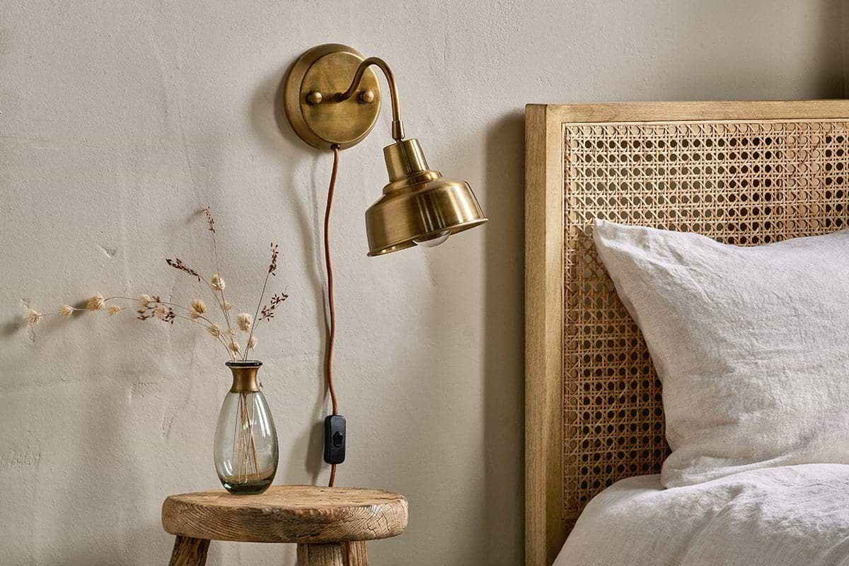 Nar Wall Lamp - Small-nkuku