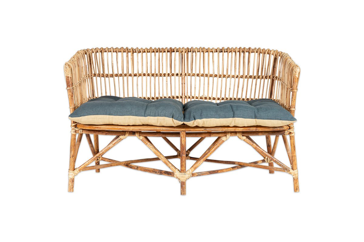 Nesari Rattan Sofa-nkuku