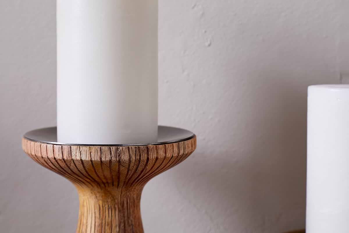 Omari Mango Wood Candlestick - Natural-nkuku