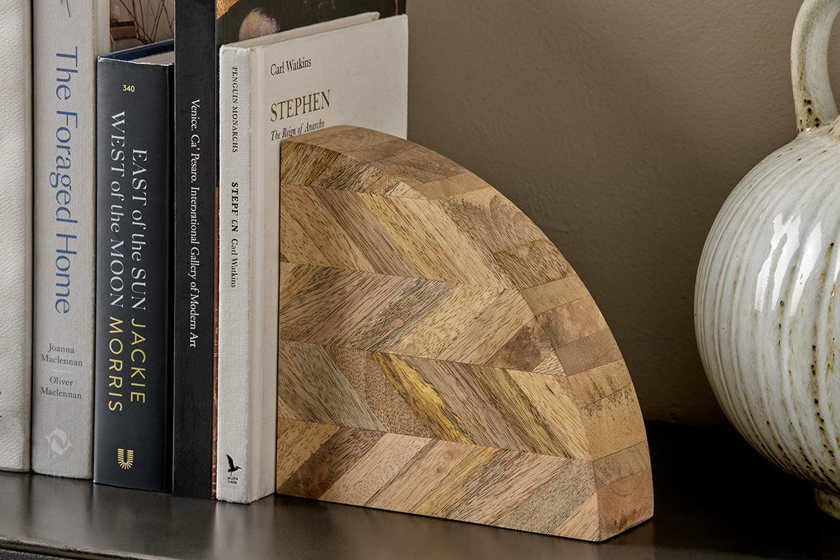 Oyvu Mango Wood Bookends-nkuku