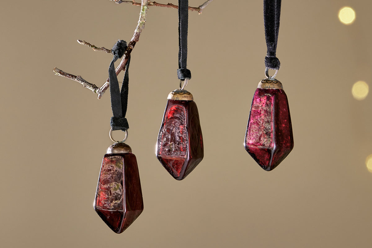 Ratnam Baubles - Ruby Small (Set of 4)