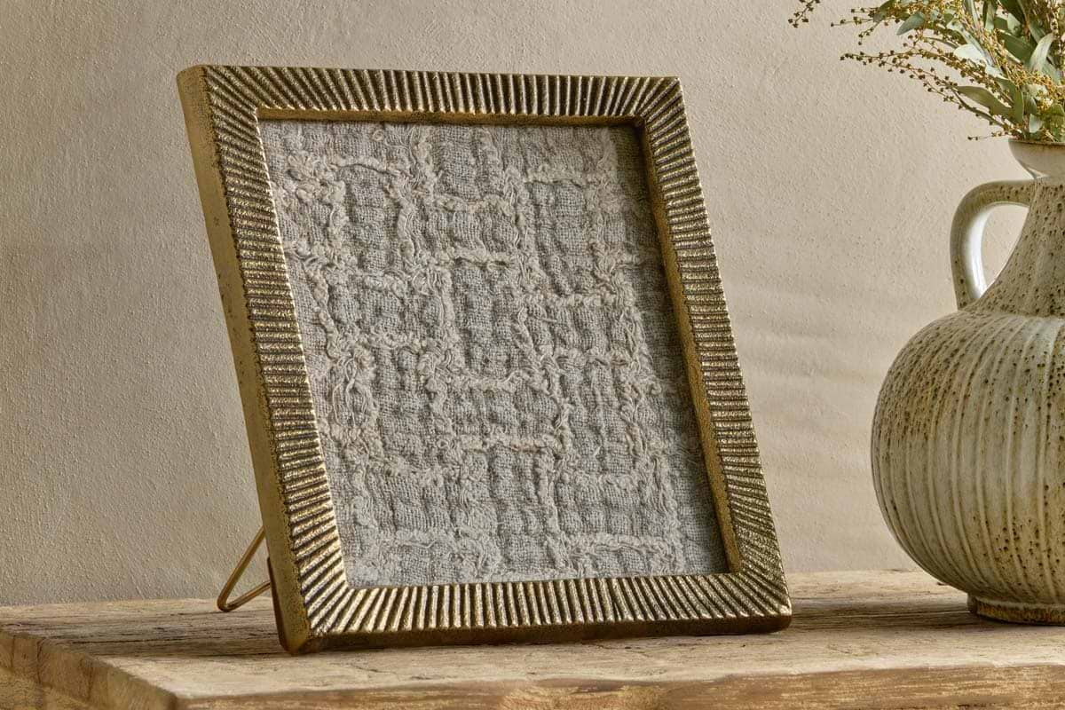 Ranoli Iron Etched Photo Frame - Antique Brass-nkuku