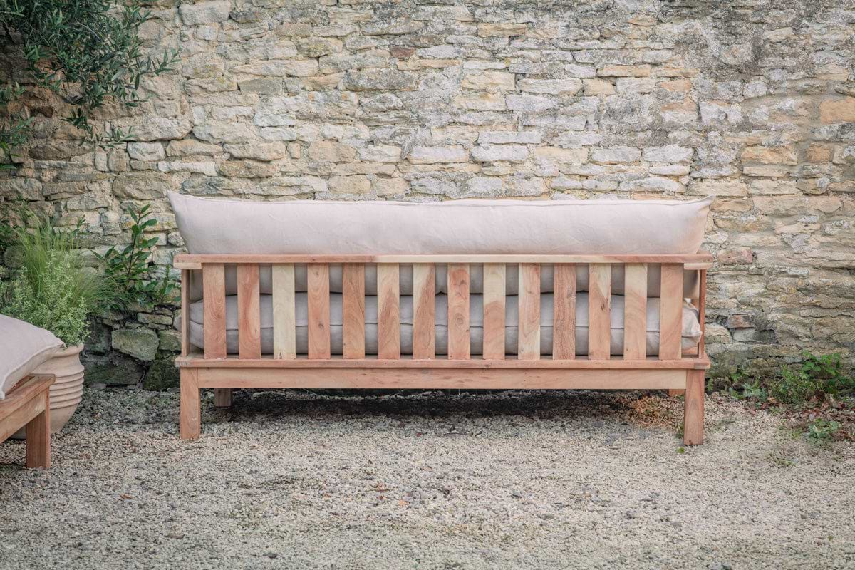 Sadhi Acacia Wood Outdoor Sofa-nkuku