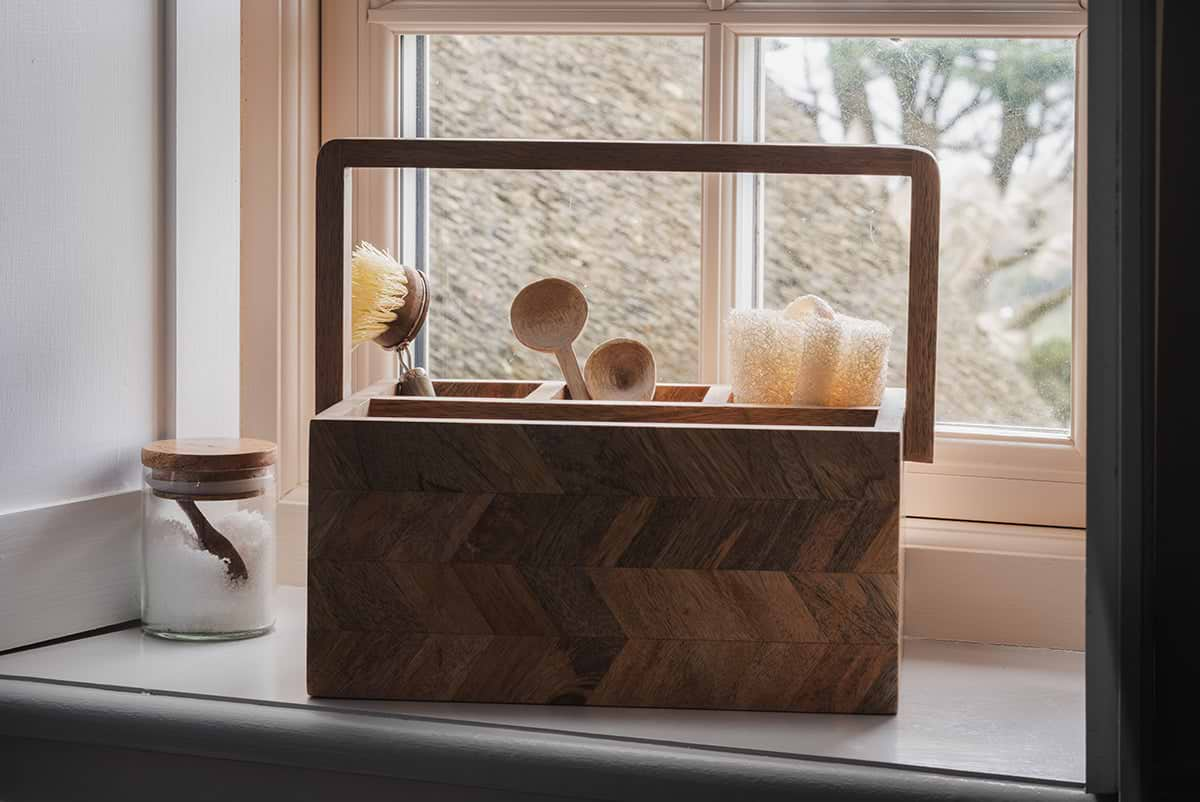 Sukha Mango Wood Caddy - Natural-nkuku