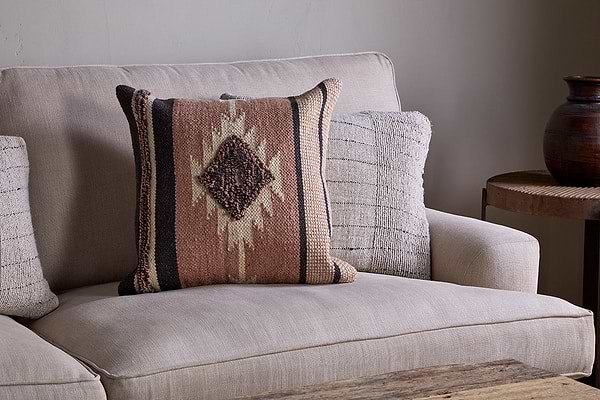 Tussi Mara Cushion Cover - Dusty Pink-nkuku