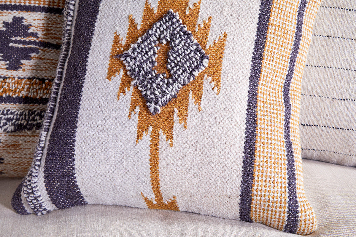 Tussi Mara Cushion Cover-nkuku