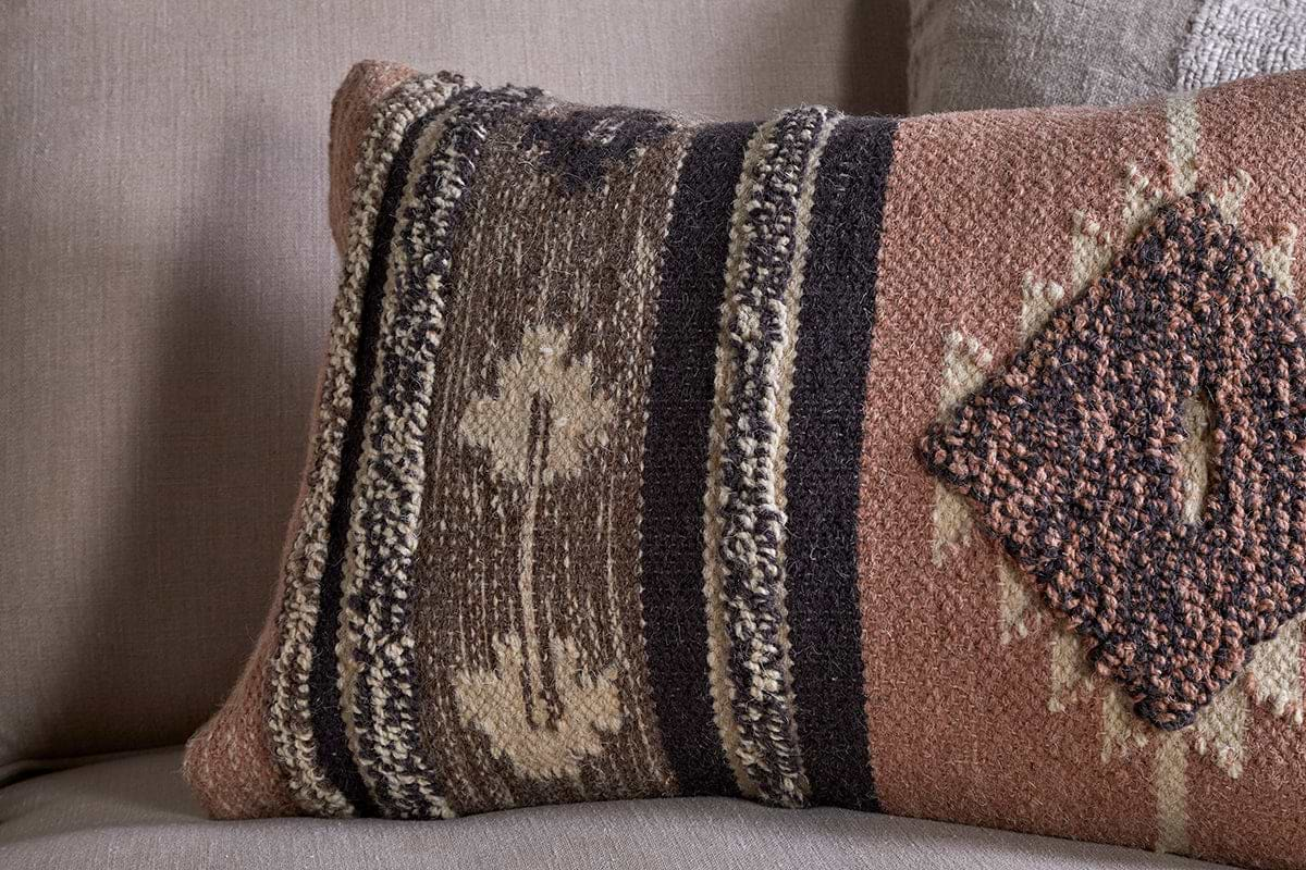 Tussi Sia Cushion Cover - Dusty Pink-nkuku