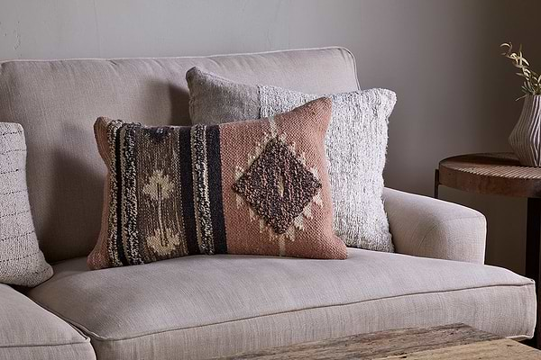 Tussi Sia Cushion Cover - Dusty Pink-nkuku