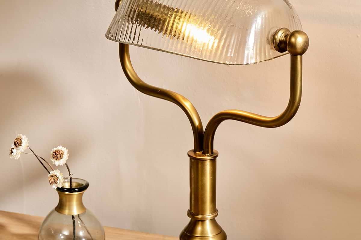 Ulani Vintage Desk Lamp-nkuku