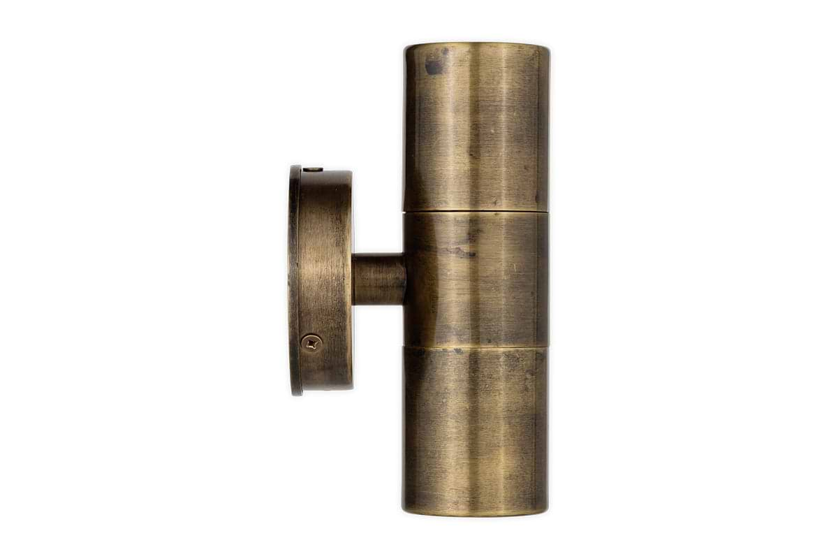 Vitla Outdoor Wall Lamp - Antique Brass-nkuku