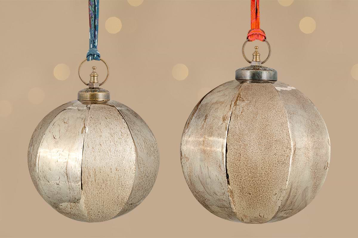 Zuri Giant Bauble - Gold