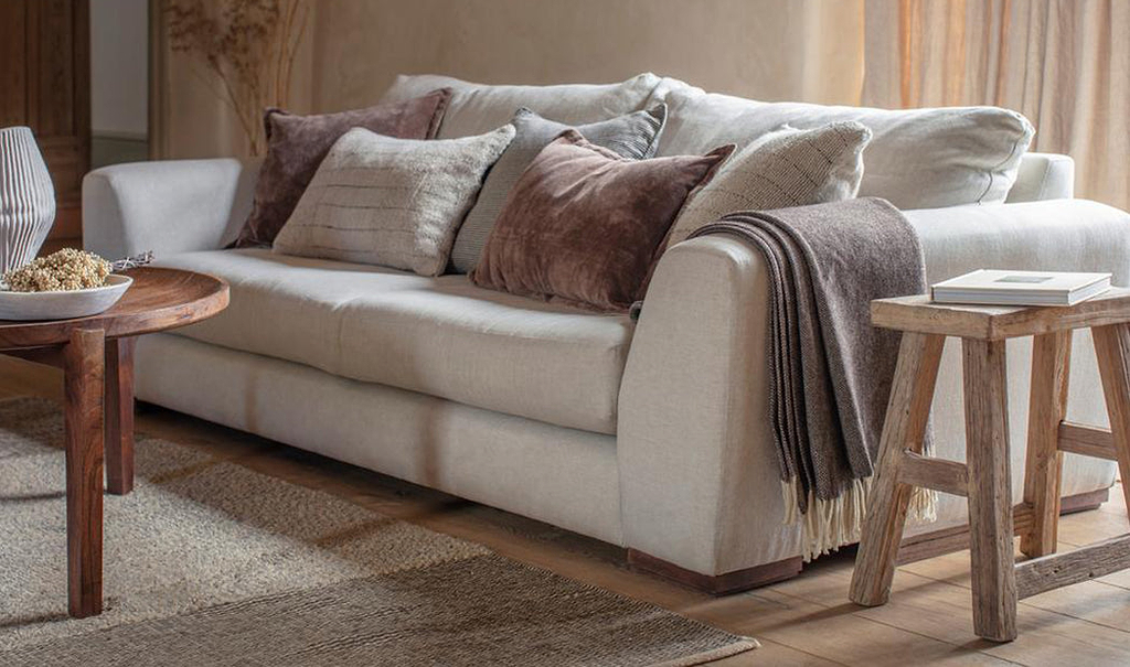 sofas_9cfece9f-300f-4b1b-b9f0-35459d9936e0-nkuku